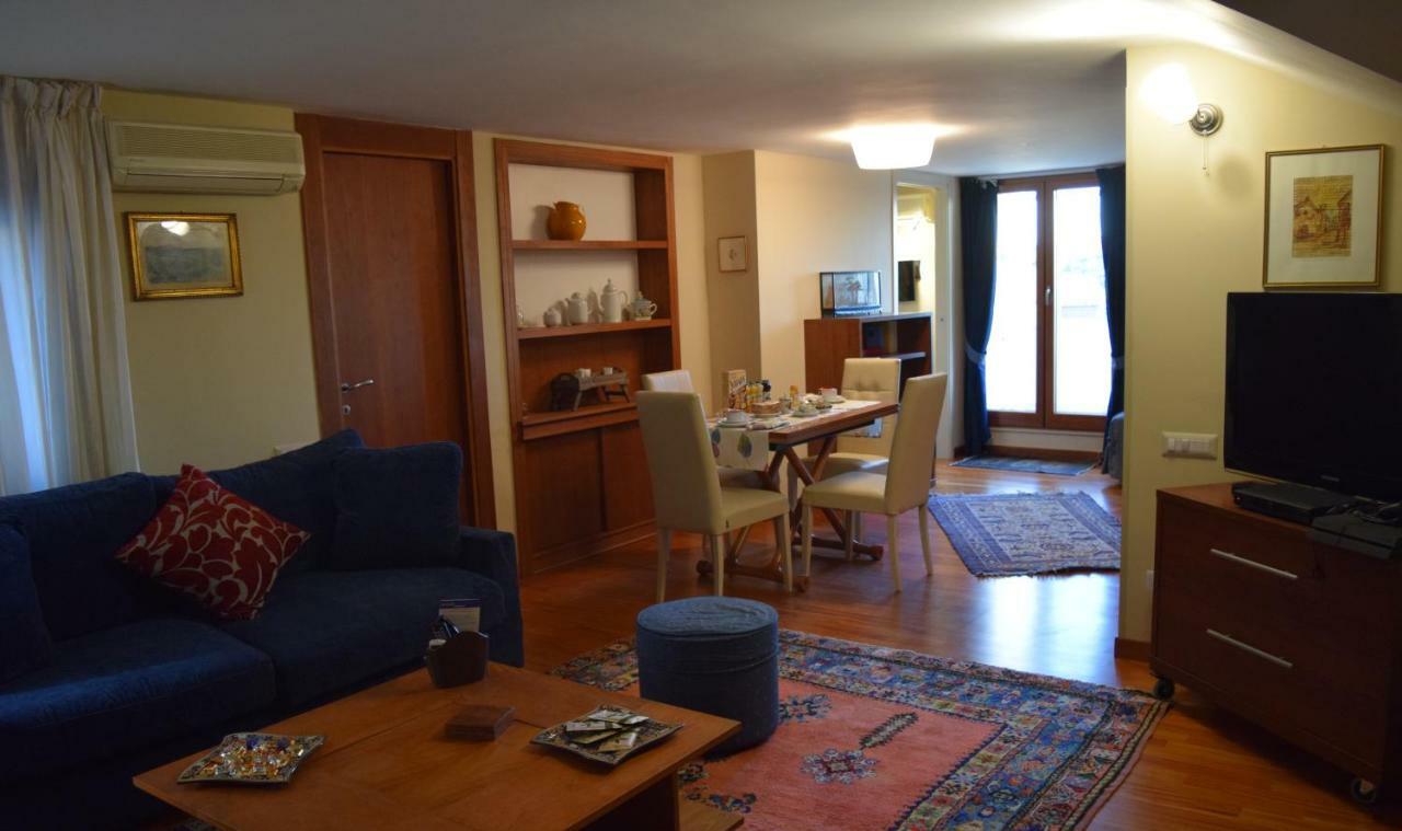 Le Petite Resort B&B Roma Ngoại thất bức ảnh
